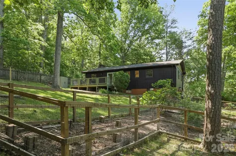 38 Nixon Terrace Asheville NC 28805