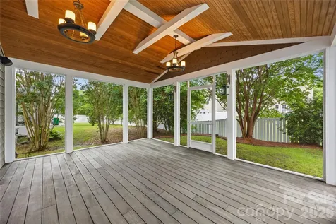 6428 Manitoba Lane Charlotte NC 28277