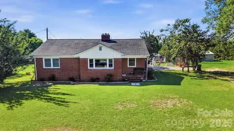 1821 Overbrook Road Kershaw SC 29067