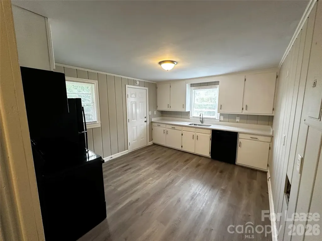 110 Mendota Avenue Lexington NC 27292