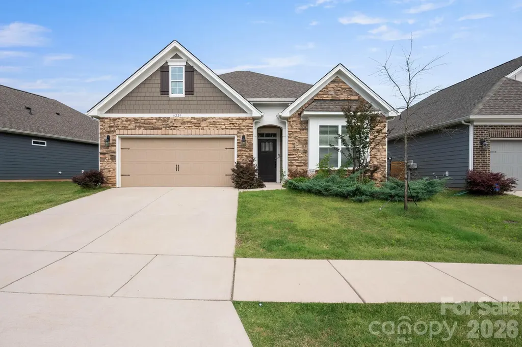 4229 Millstream Road Denver NC 28037