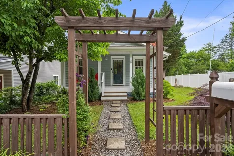 130 Winston Avenue Asheville NC 28803