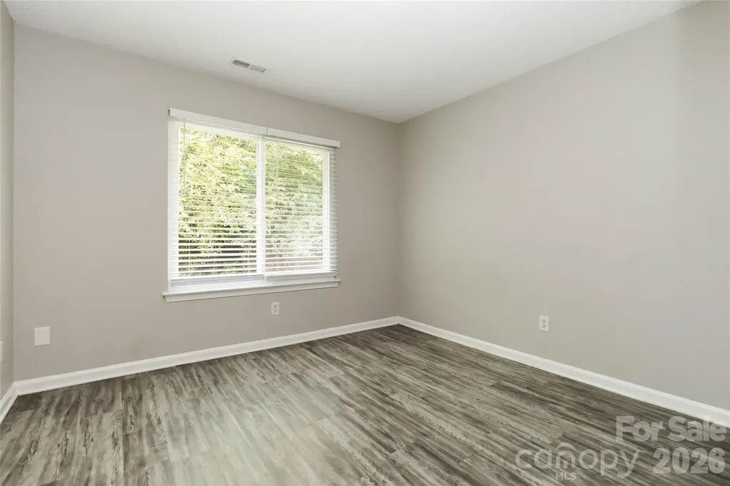 2721 Fairstone Avenue Charlotte NC 28269