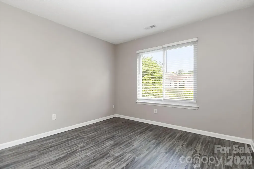 2721 Fairstone Avenue Charlotte NC 28269