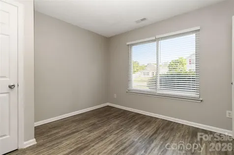 2721 Fairstone Avenue Charlotte NC 28269
