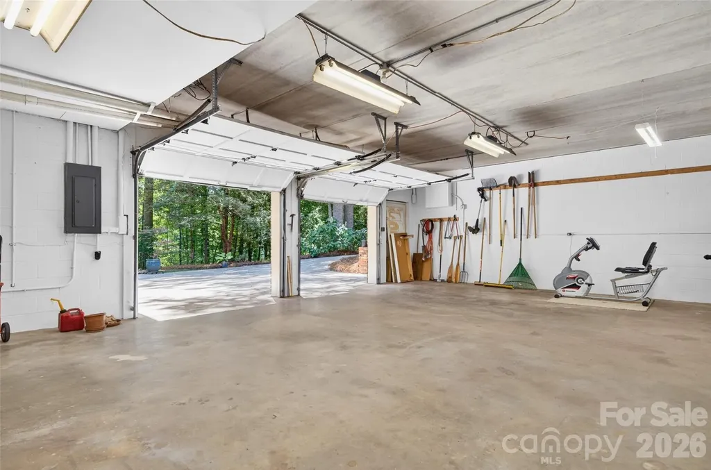 989 Hampton Place Mooresville NC 28115
