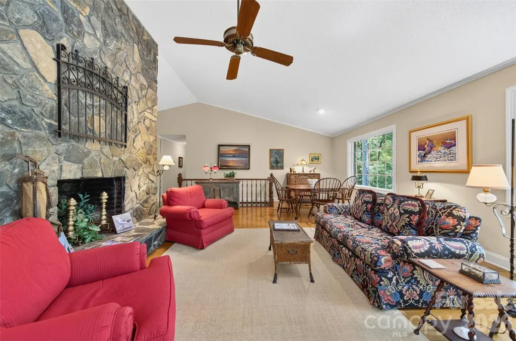 989 Hampton Place Mooresville NC 28115