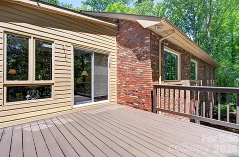 989 Hampton Place Mooresville NC 28115