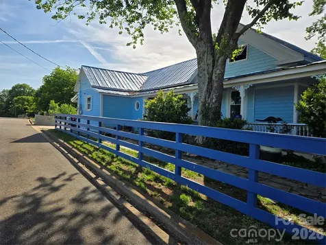 215 Cherry Mountain Street Ellenboro NC 28040
