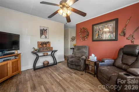 106 Aloha Circle Extension Candler NC 28715