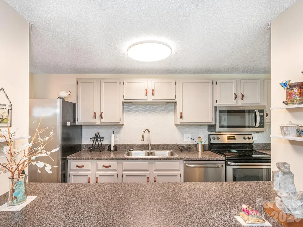 9630 Old Gate Drive Matthews NC 28105