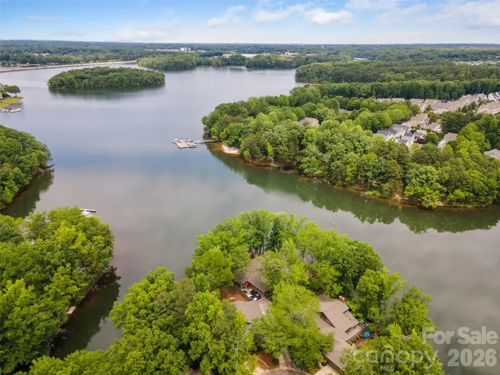 449 Windward Drive Davidson NC 28036