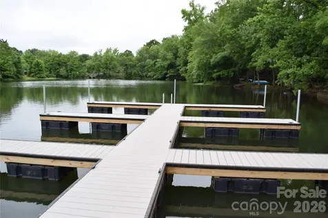 449 Windward Drive Davidson NC 28036