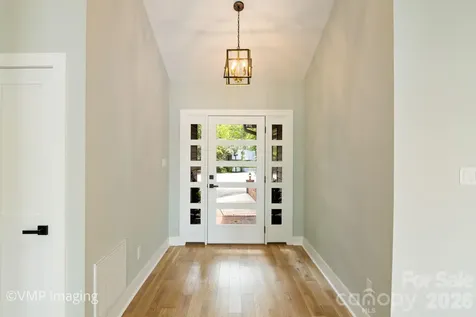 449 Windward Drive Davidson NC 28036