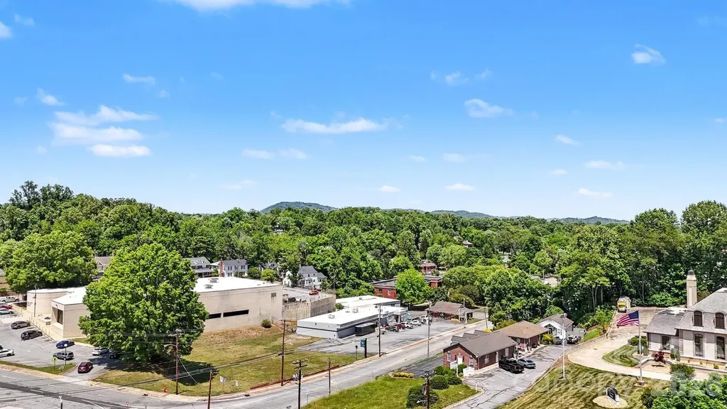 601 College Avenue SW Lenoir NC 28645