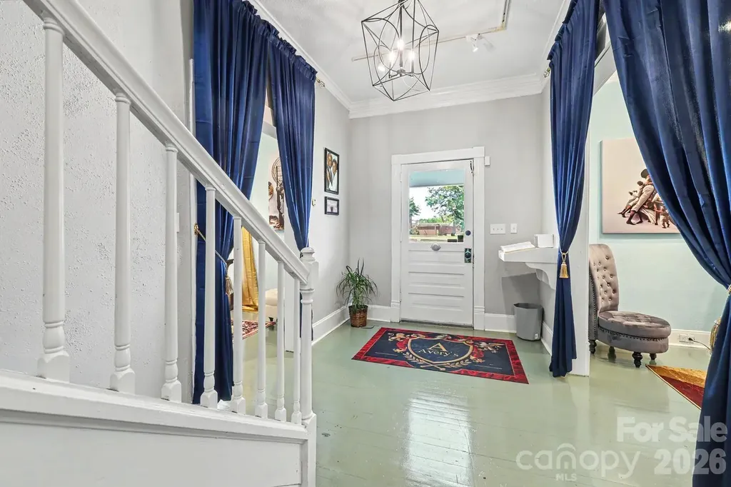 601 College Avenue SW Lenoir NC 28645