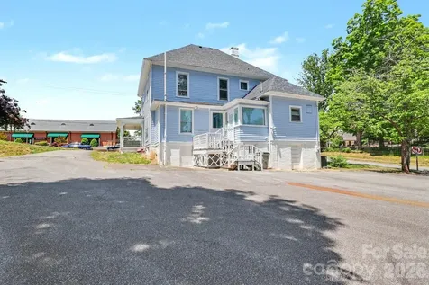 601 College Avenue SW Lenoir NC 28645