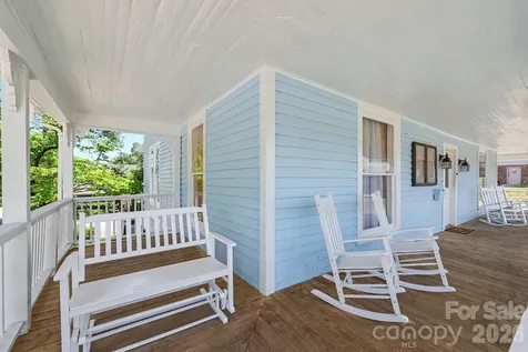 601 College Avenue SW Lenoir NC 28645