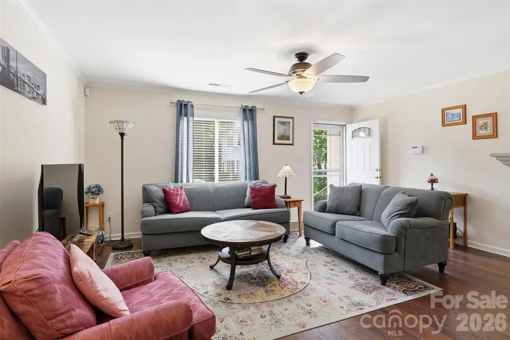 6027 Crape Myrtle Lane Charlotte NC 28216
