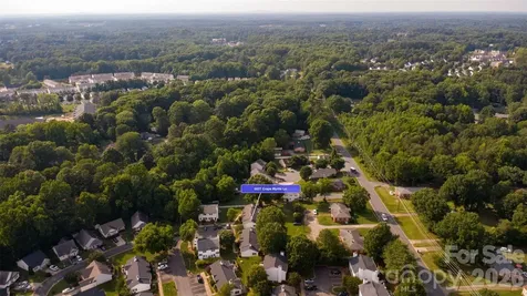 6027 Crape Myrtle Lane Charlotte NC 28216