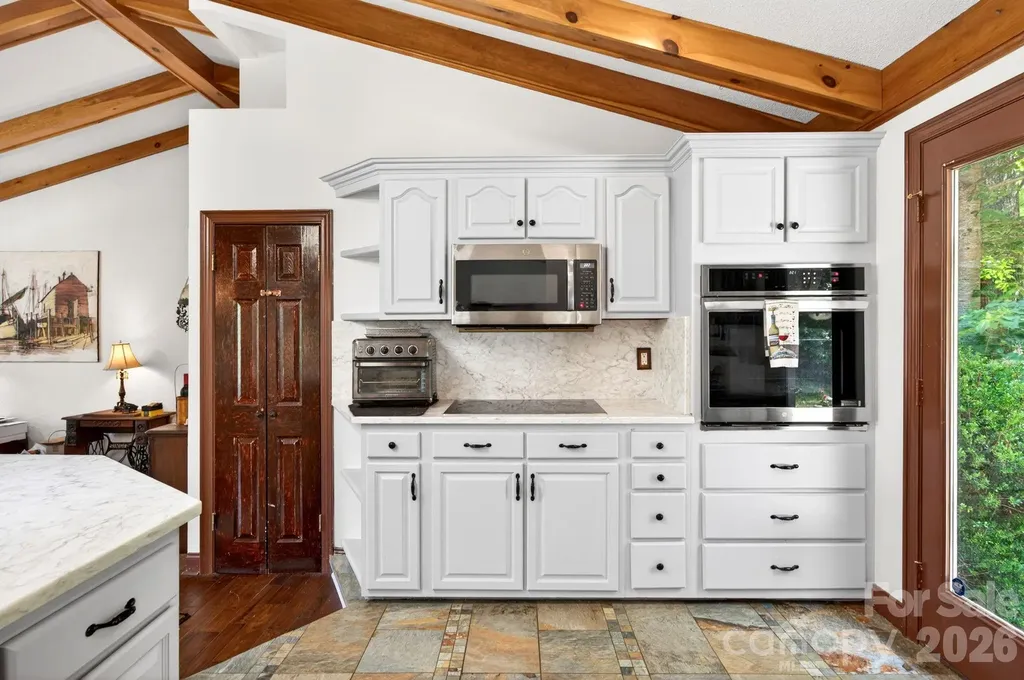 43 Charles Marlowe Drive Fairview NC 28730