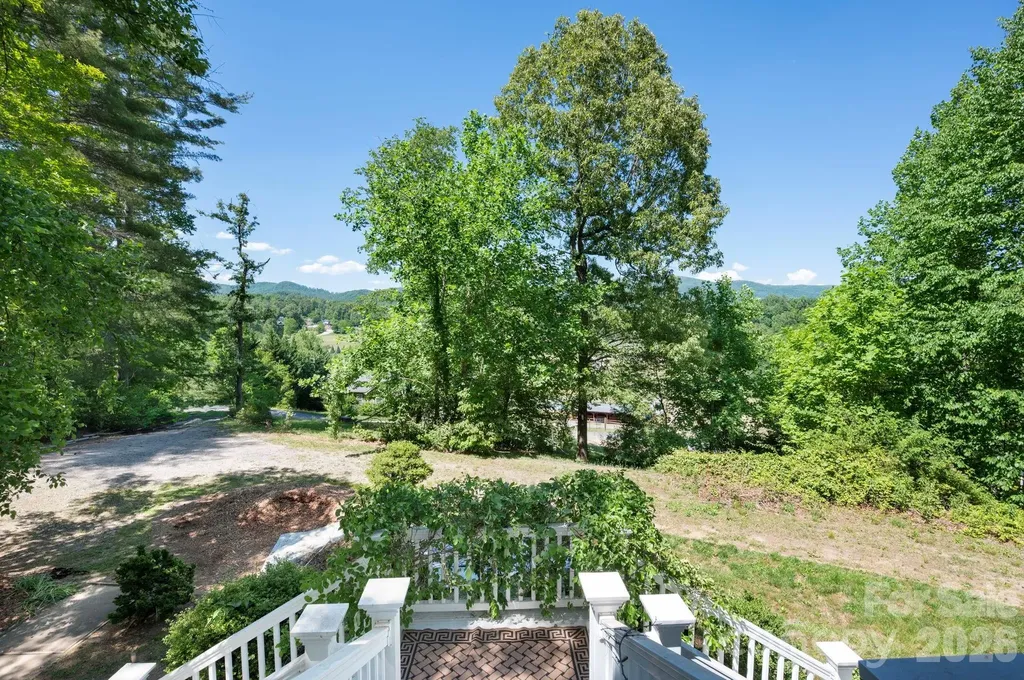 43 Charles Marlowe Drive Fairview NC 28730