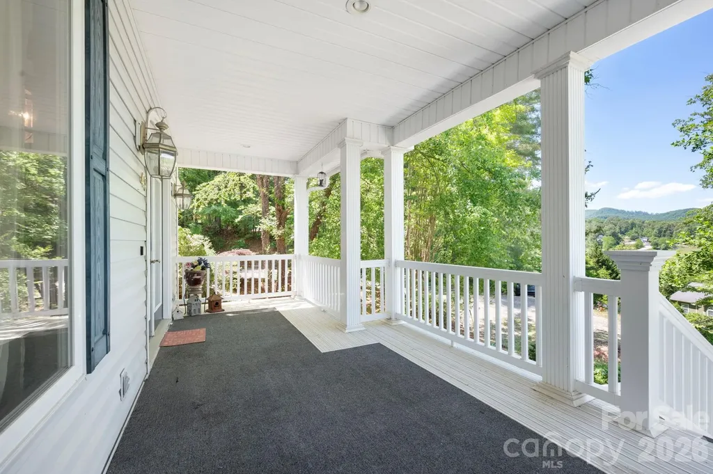 43 Charles Marlowe Drive Fairview NC 28730