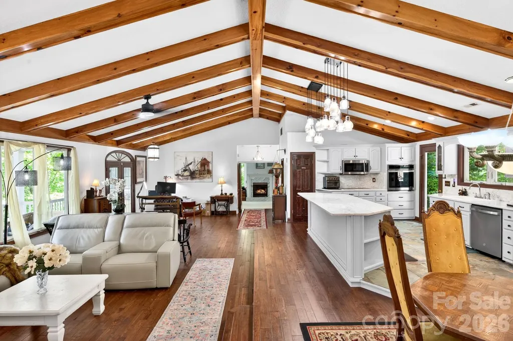 43 Charles Marlowe Drive Fairview NC 28730