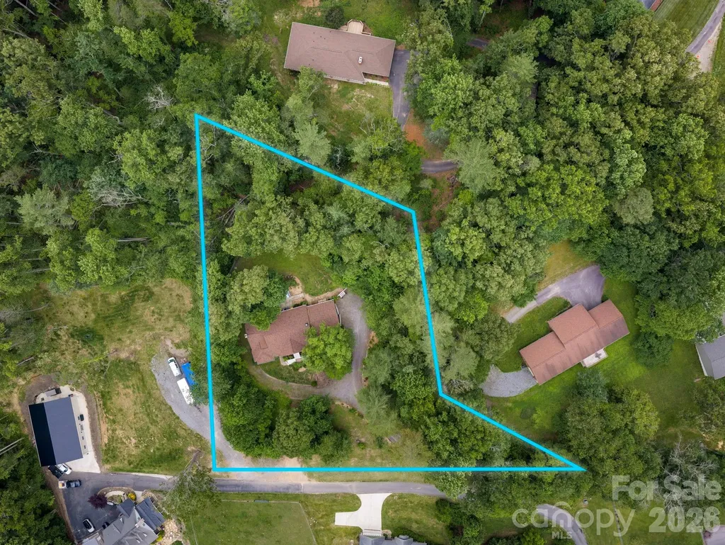 43 Charles Marlowe Drive Fairview NC 28730