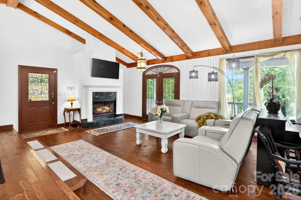 43 Charles Marlowe Drive Fairview NC 28730