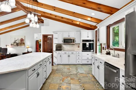 43 Charles Marlowe Drive Fairview NC 28730