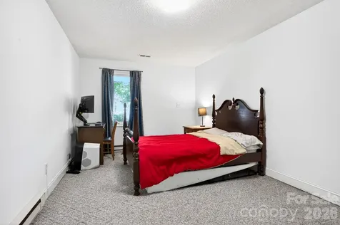 43 Charles Marlowe Drive Fairview NC 28730