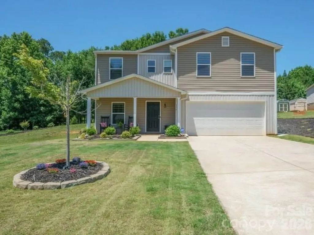 150 Four Andrews Drive Harmony NC 28634