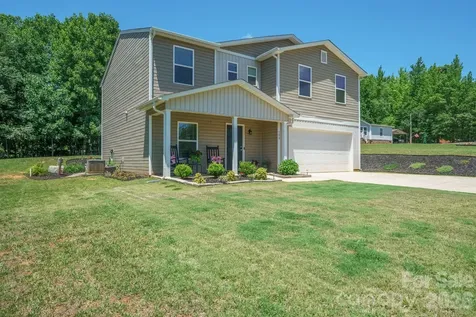 150 Four Andrews Drive Harmony NC 28634