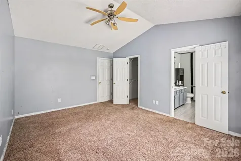 10026 Dauphine Drive Charlotte NC 28216