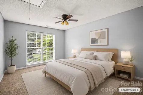 10026 Dauphine Drive Charlotte NC 28216