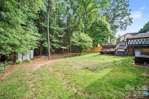 10026 Dauphine Drive Charlotte NC 28216