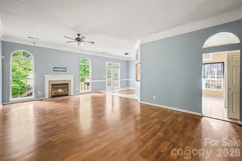 10026 Dauphine Drive Charlotte NC 28216