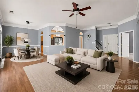 10026 Dauphine Drive Charlotte NC 28216