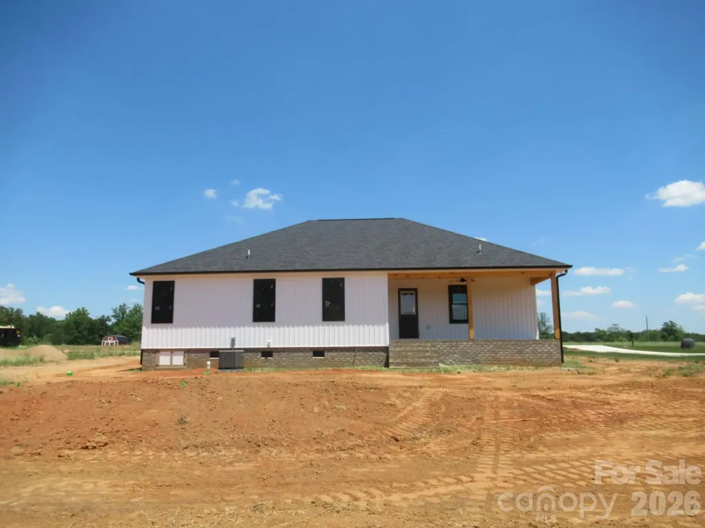 379 Northbrook Iii School Road Vale NC 28168