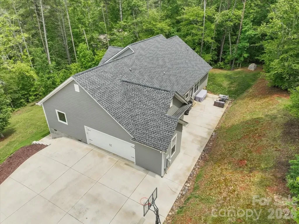 36 Cherry Ridge Lane Weaverville NC 28787