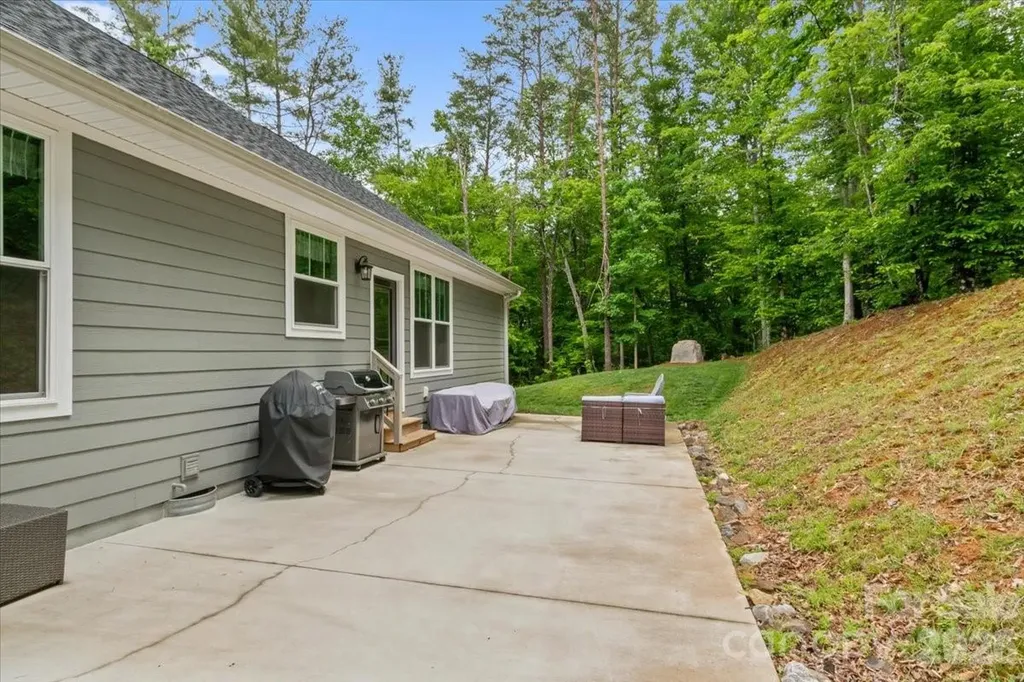 36 Cherry Ridge Lane Weaverville NC 28787
