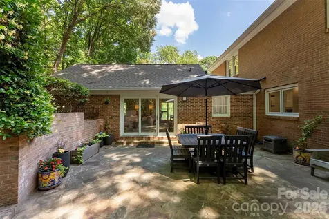 6613 Rocky Falls Road Charlotte NC 28211