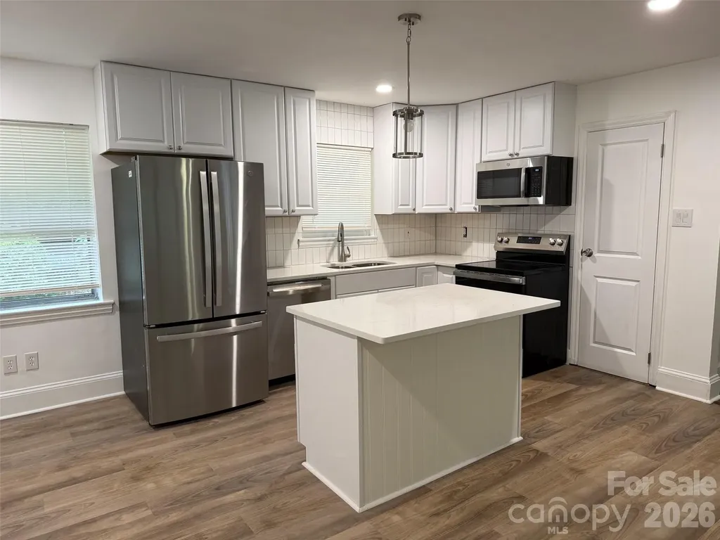 1662 Browns Avenue Charlotte NC 28208