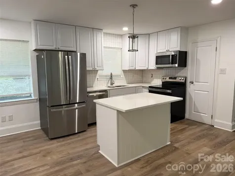 1662 Browns Avenue Charlotte NC 28208