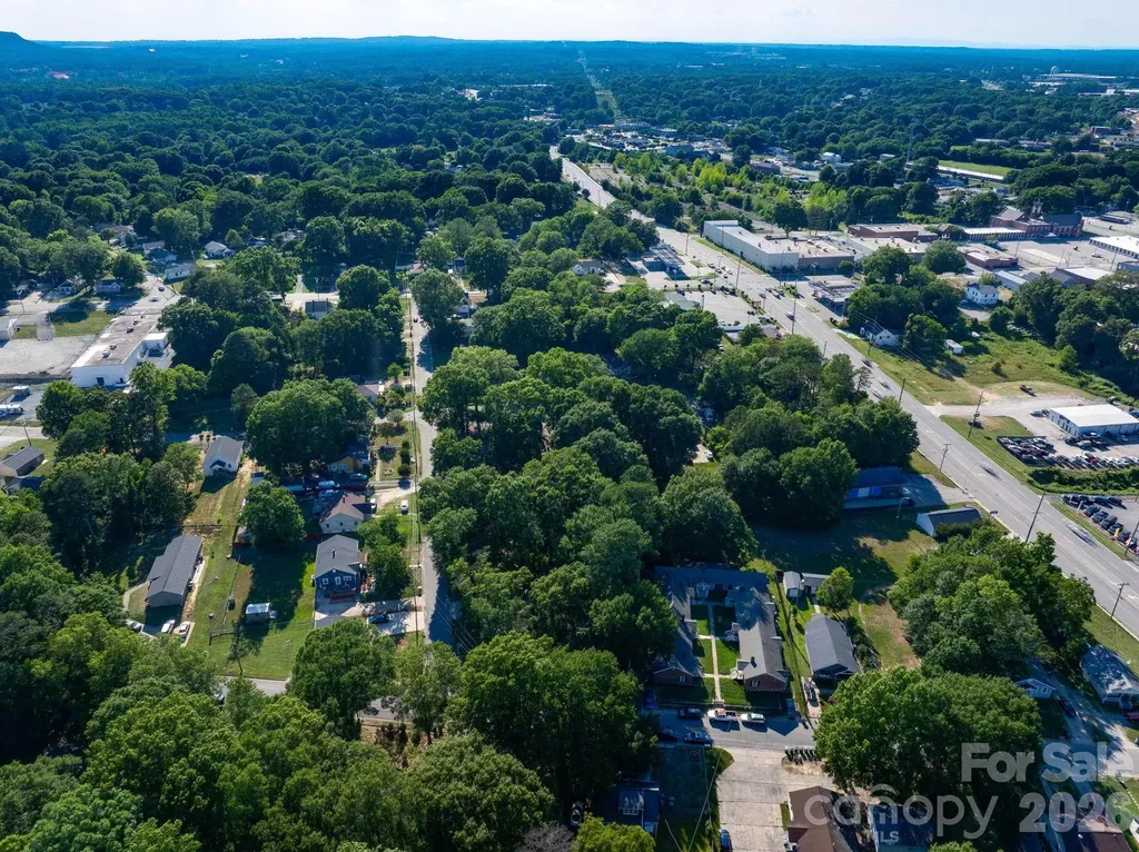 1215 W Fourth Avenue Gastonia NC 28052