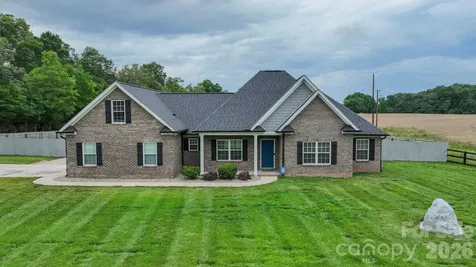 3426 Rilla Hamilton Road Monroe NC 28110