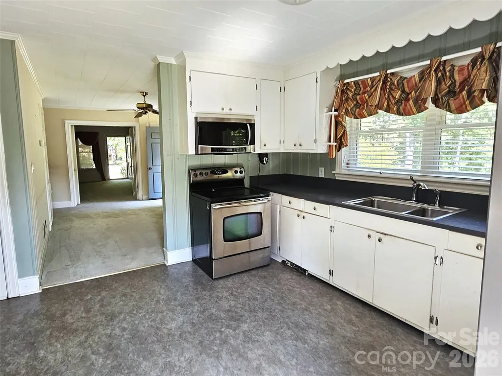 557 Goldmoor Drive NE Concord NC 28025