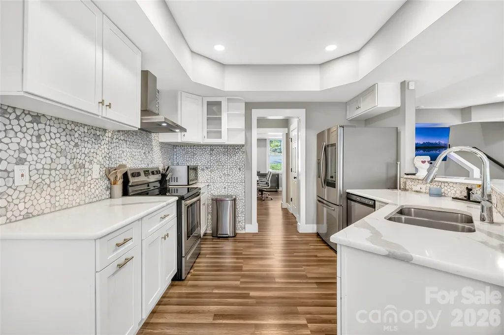 2101 Highland View Lane Charlotte NC 28214