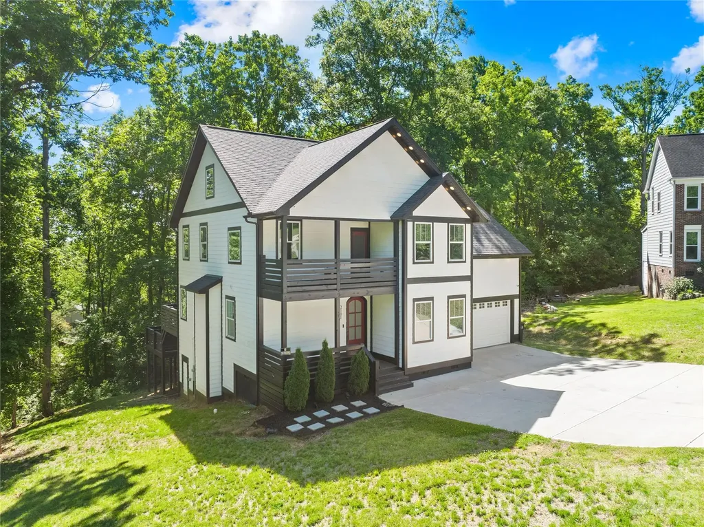 2101 Highland View Lane Charlotte NC 28214